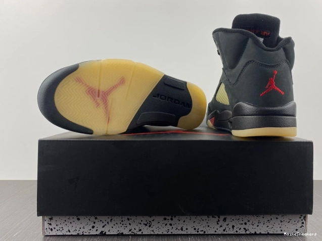 MaikeSneakers 5 Jordan DR0092-001 Noir Off Air Gore-Tex 0801